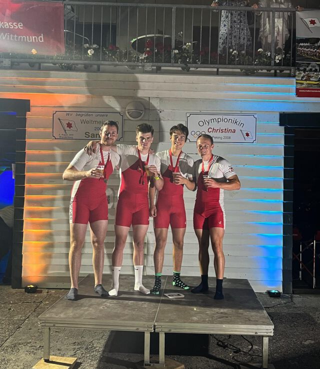 Am vergangenen Wochenende startete der RV Emscher auf der Ruderregatta in Leer. Als Highlight ging der Sieg im Nachtsprint das zweite Jahr in Folge an den RV Emscher. #rudern #rowing #starkschnellgut